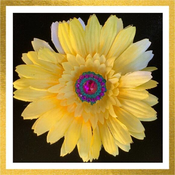 3/$20 Handmade FLOWER Floral HAIR CLIP Barrette - Picture 1 of 2